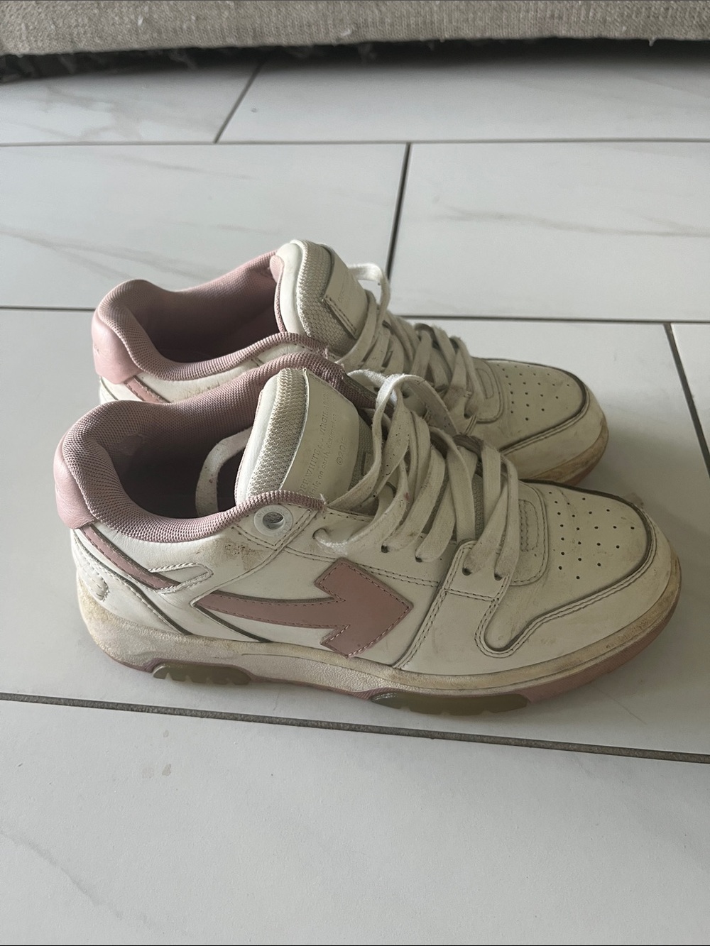 Off-White Women's Cream and Pink Sneakers